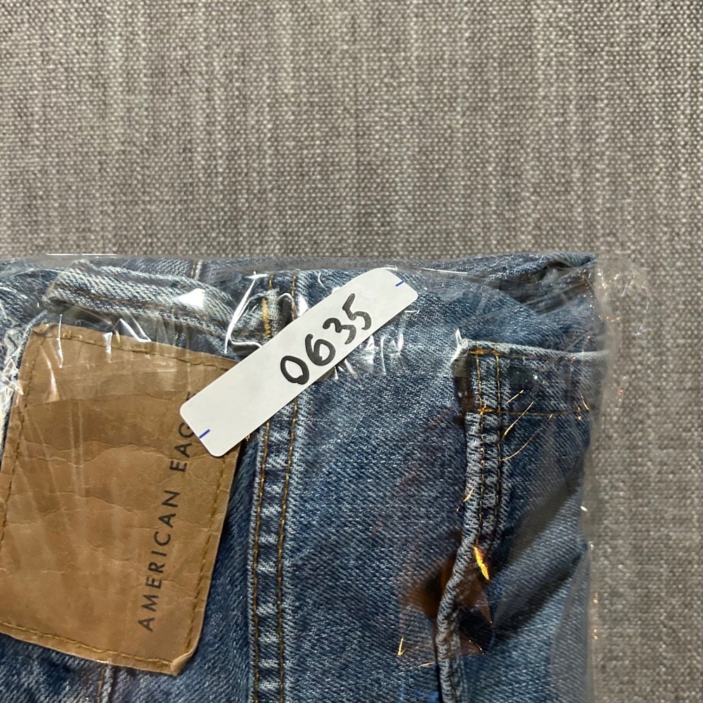 American Eagle Classic Bootcut Jeans Mens 36(38)x36 Blue 100% Cotton Faded Denim - Picture 12 of 12